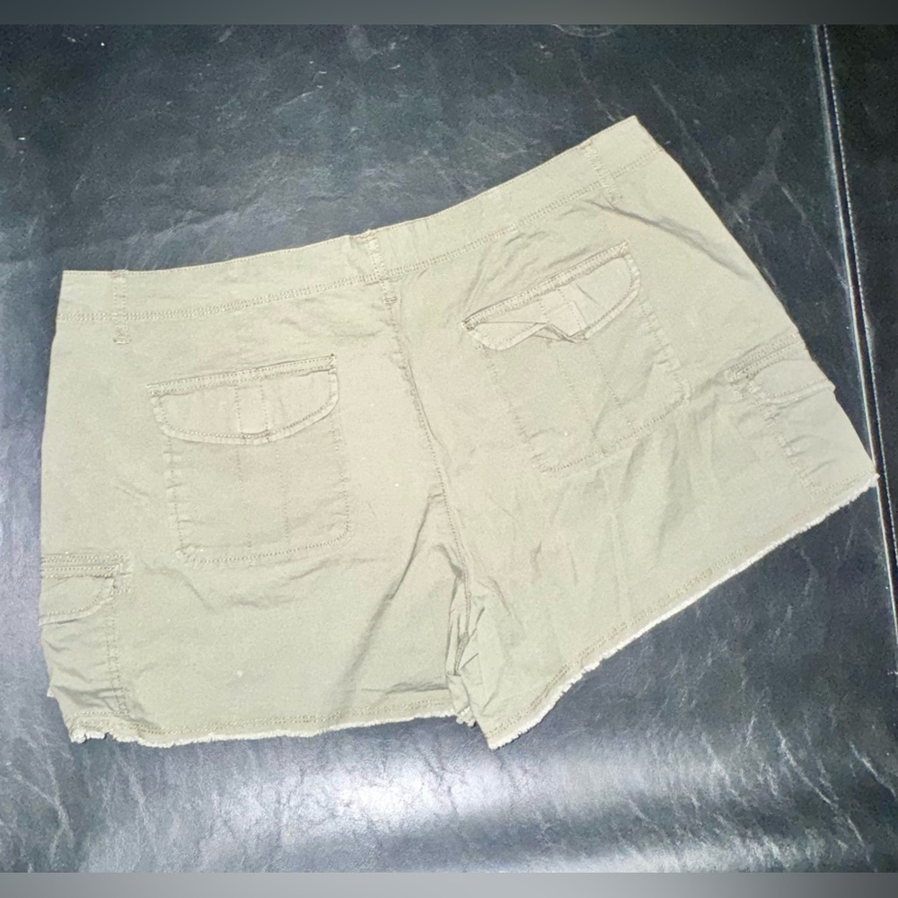 Natural reflections Cargo Shorts Casual Utility Frayed Hem - Picture 3 of 7